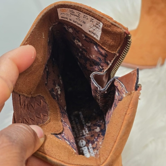 Timberland Earthkeeper Heeled Brown Leather Boots Size 10🌴✌️ - Picture 2 of 10